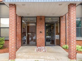 34 Newhall St APT 312, Lowell, MA 01852
