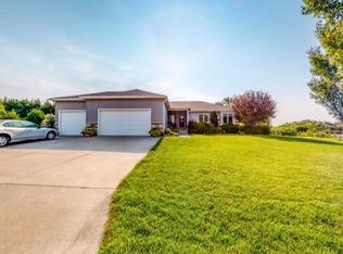 5967 41st Ave, Columbus, NE 68601