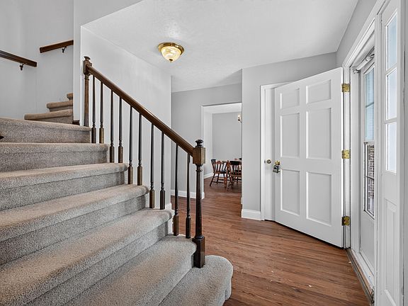 4th image of 10404 W Kings Ln
