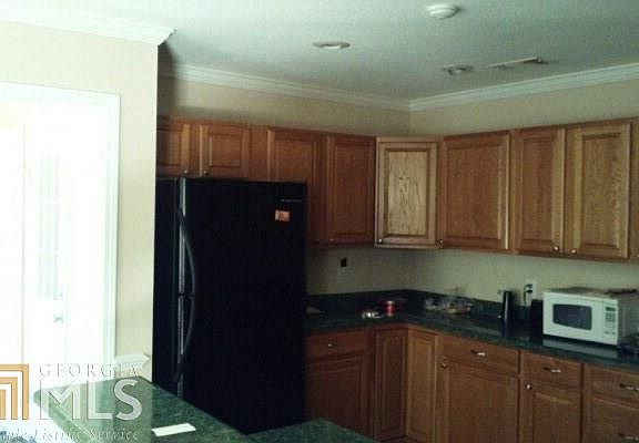 5th image of 2045 Pinemount Blvd
