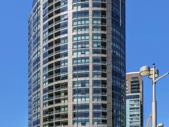 3601 SE River Pkwy Unit 1508, Portland, OR 97239