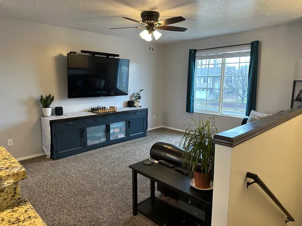 (undisclosed Address), Clinton, UT 84015