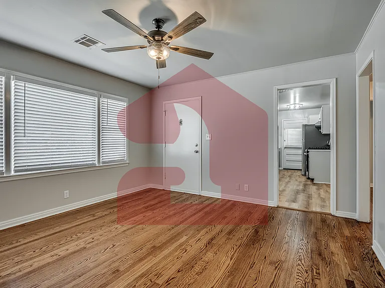2104 Churchill Way — Photo 6
