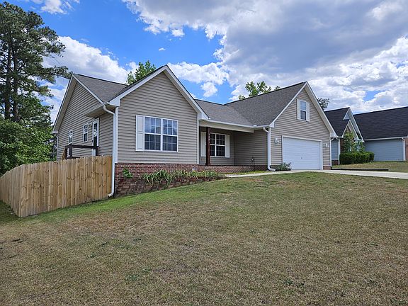 2nd image of 908 Broadmore Dr