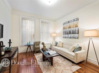 135 W 16th St #110, New York, NY 10011