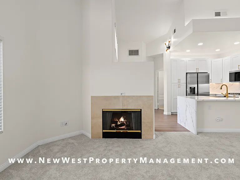 5522 Renaissance Ave #1 — Photo 8