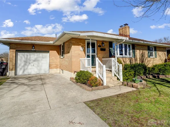 427 Shade Dr, Dayton, OH 45449