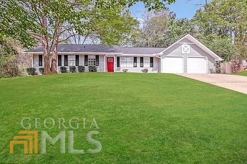 2nd image of 3338 Moravia Dr