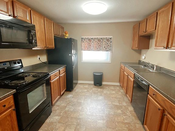 4th image of 1815 Ella St #B