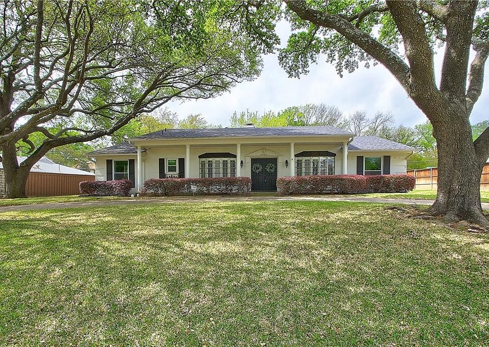 1st image of 2407 Mesa Dr
