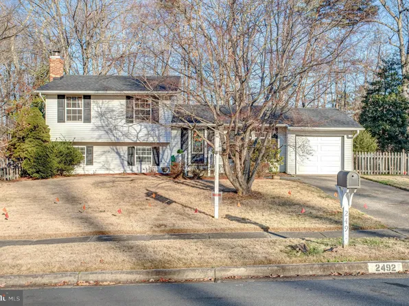2492 Fraser Ct, Woodbridge, VA 22191