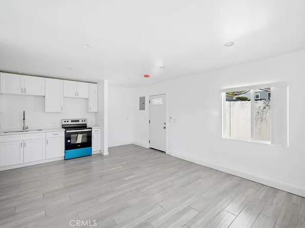 2926 Fairmount Ave #1/4, La Crescenta, CA 91214