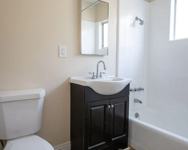 850 S Rosemead Blvd — Photo 5