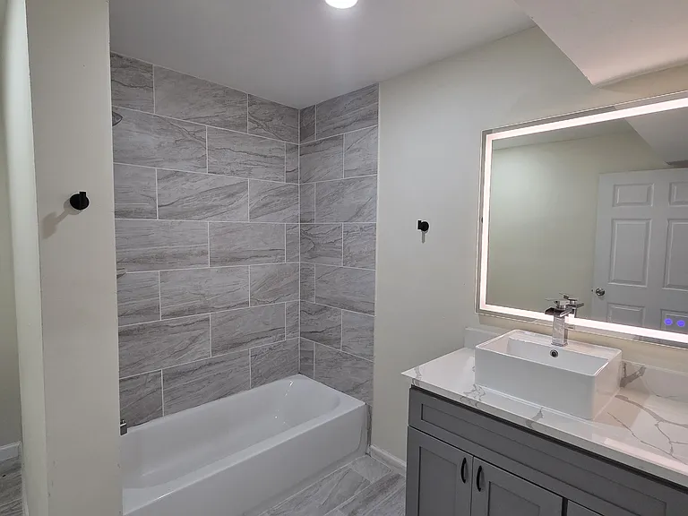 355 N 18th St #1101 — Photo 10