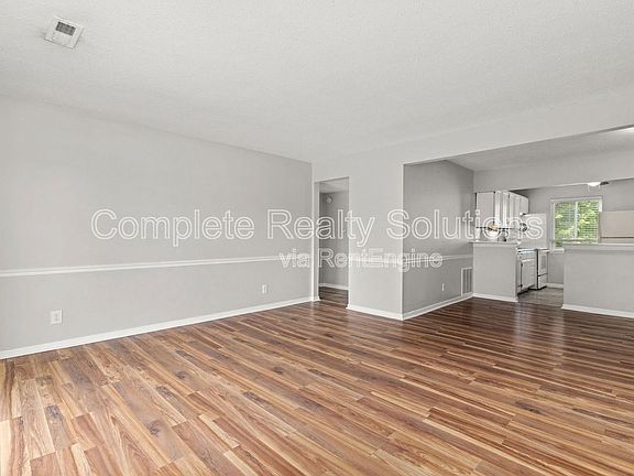 2nd image of 2042 Gascony Parc Dr #2042