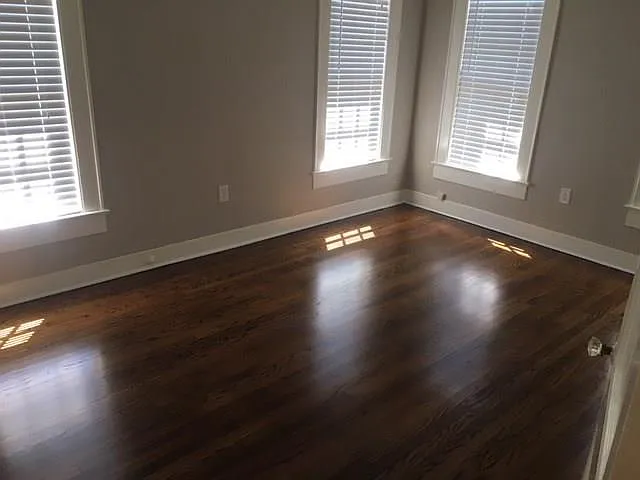 4623 Avenue O — Photo 12