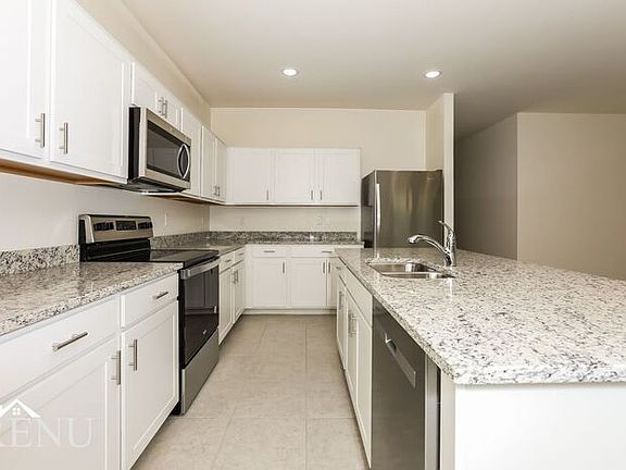 3rd image of 18405 N Los Gabrieles Way
