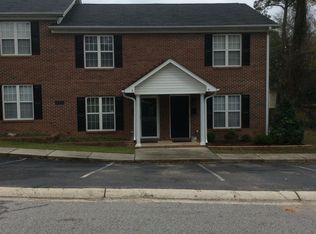 591 Lambert St, Fayetteville, NC 28305