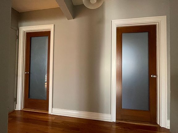 5th image of 71 Dongan Ave Fl 2