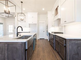 16124 Coneflower Dr, Edmond, OK 73013