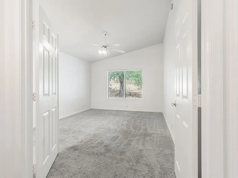 1520 E Villa Rita Dr — Photo 17