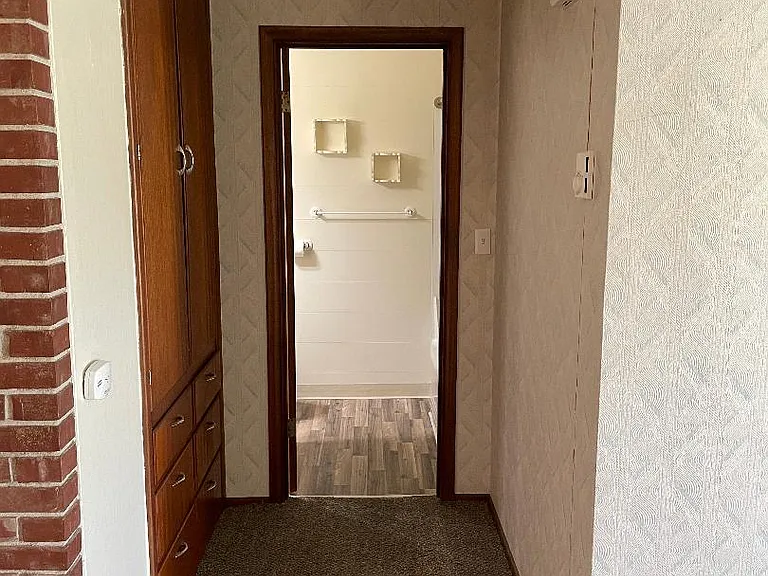 4309 1/2 Maple Ct — Photo 9