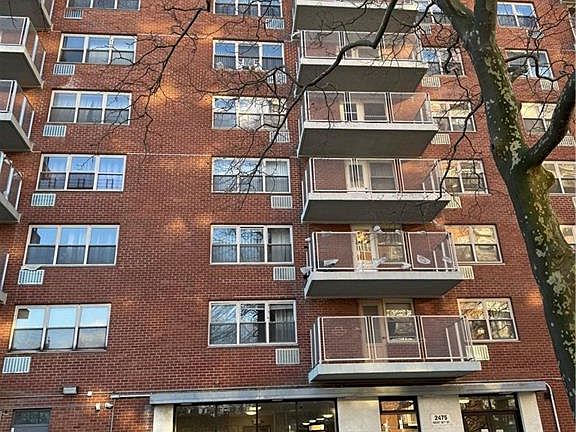 2nd image of 2475 W 16th St APT 7E