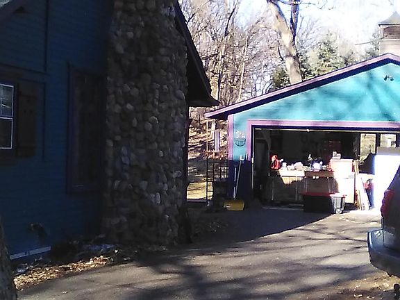 2nd image of 1930 Quentin Ave S