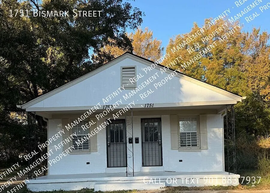 1751 Bismark St