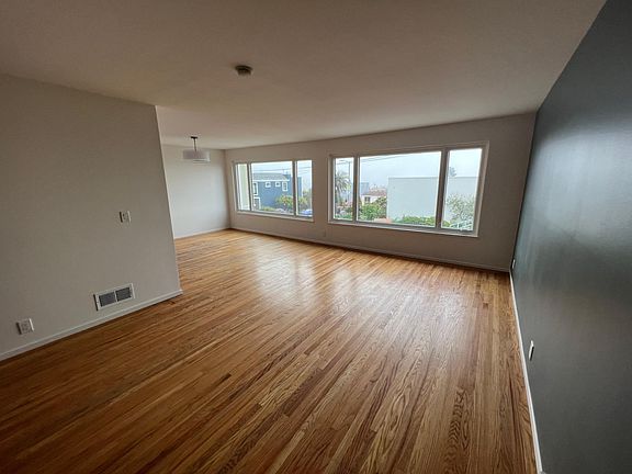 2nd image of 595 Myra Way
