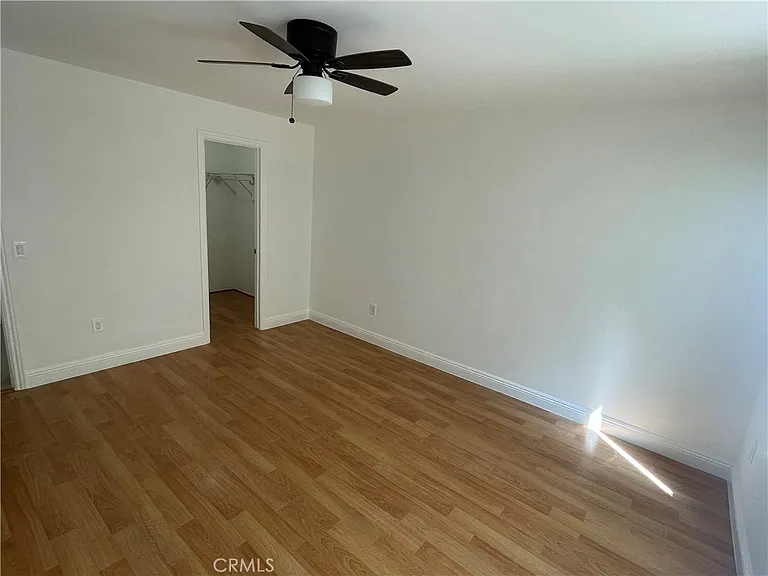 22038 Vanowen St #103 — Photo 15