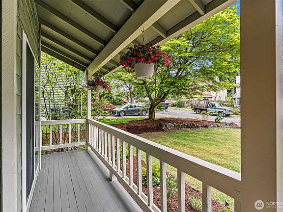 3rd image of 8220 Lariat Trail NW