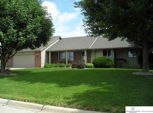 1992 N Locust St, Wahoo, NE 68066