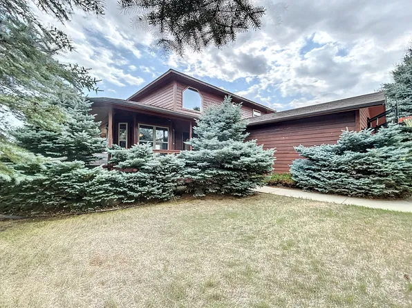 607 Summit Dr, Buffalo, WY 82834