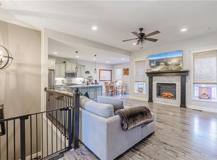 1506 SW Cross Creek Dr, Grain Valley, MO 64029