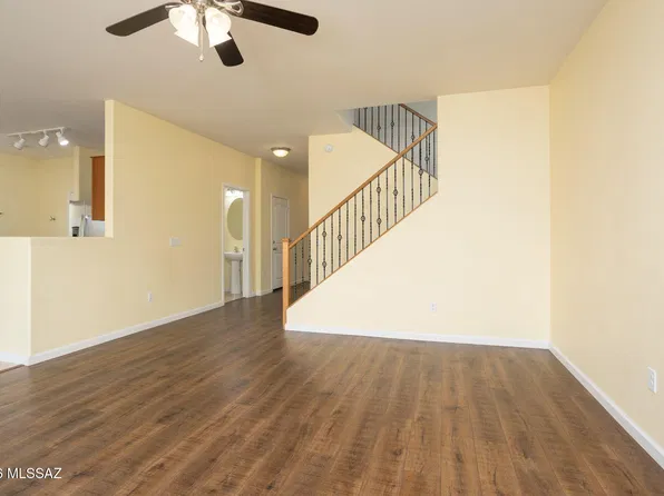 6732 S Blue Wing Dr, Tucson, AZ 85757