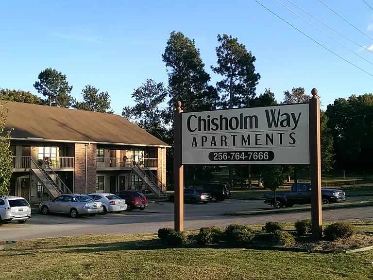 Chisholm Way Apartments — Photo 9