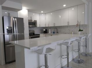 5701 Collins Ave APT 1507, Miami Beach, FL 33140