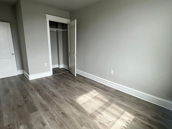 5th image of 2215 N 51st St #6DD