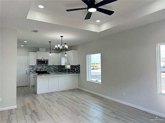 2nd image of 1019 N Clarence Ave #3