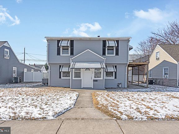 2nd image of 3106 Yorkway