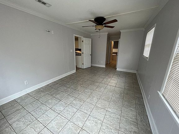 4th image of 4309 Baywood Dr SW