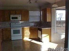 4th image of 4204 Vicki Dr