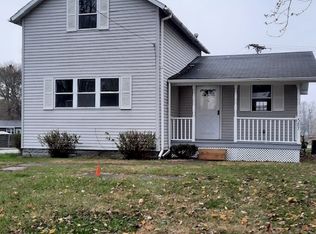 387 W Grove St, Sheldon, IL 60966