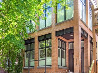 2725 N Kenmore Ave, Chicago, IL 60614