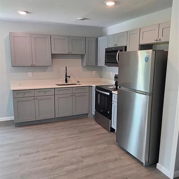 139 B St — Photo 3