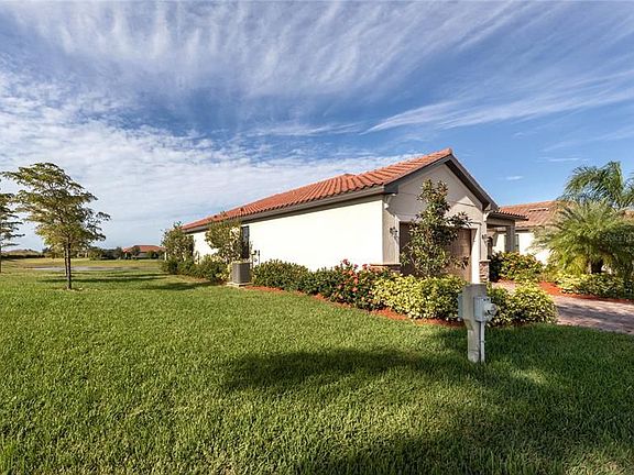 2nd image of 12689 Felice Dr
