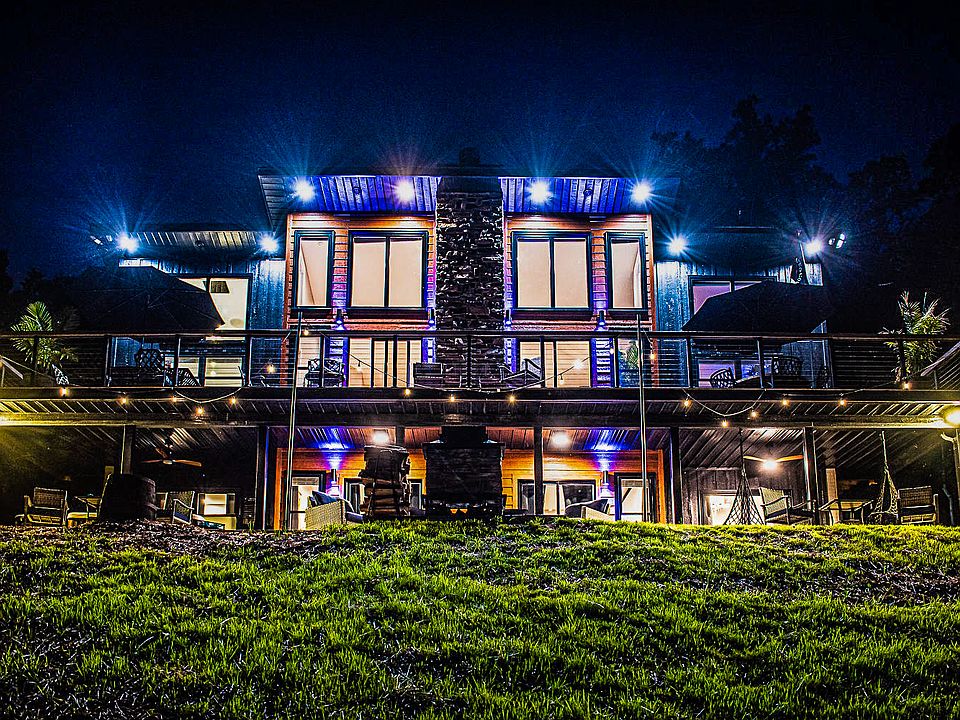 1st image of 133 Pineview Dr