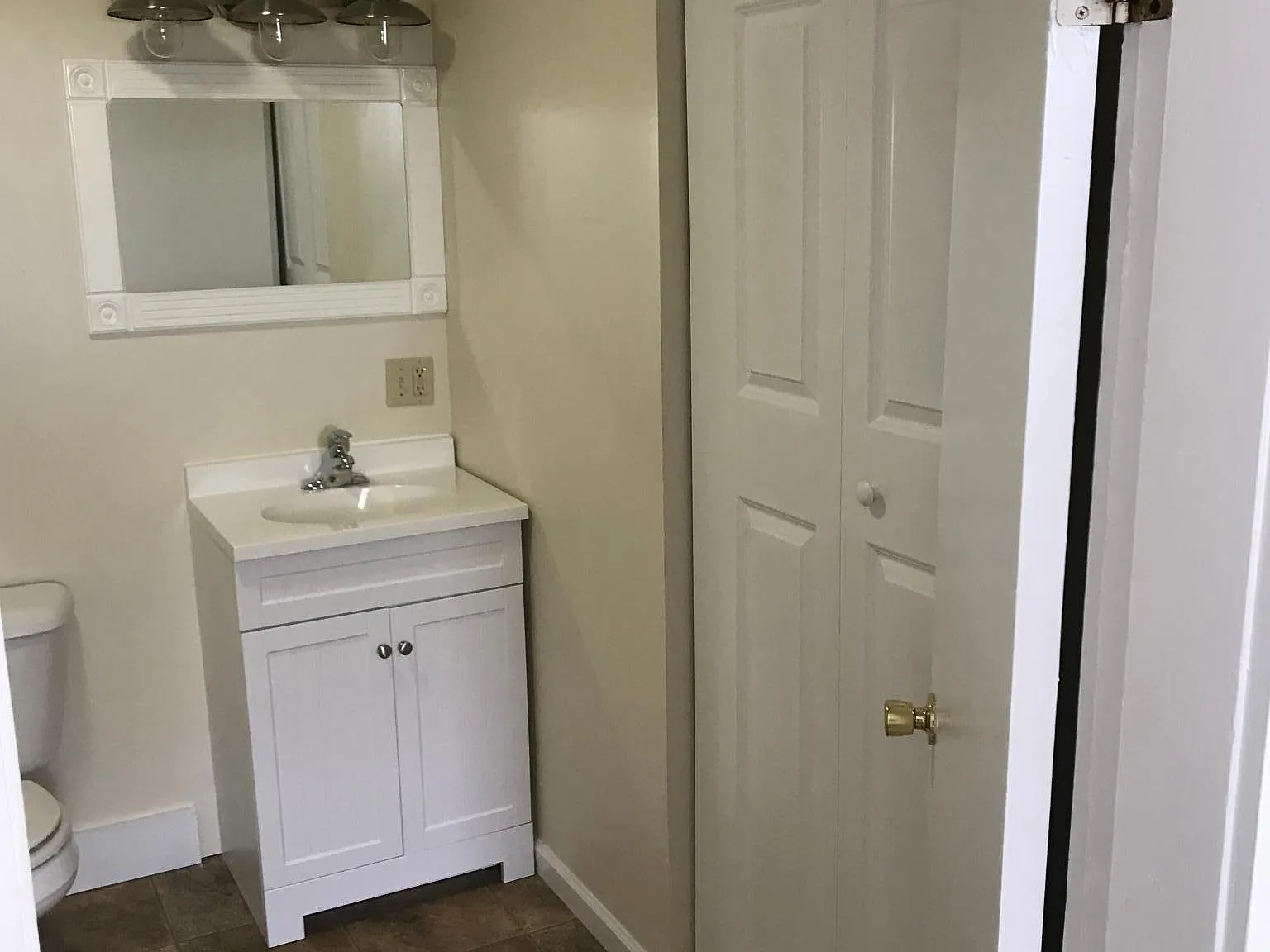 3 bed, 1280 sqft, $1,500 — Photo 4