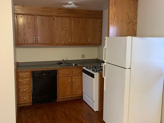 5th image of 404 E Madison St #1-12